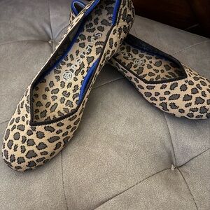 Stylish Rothy’s Gently Worn Leopard Print Flats